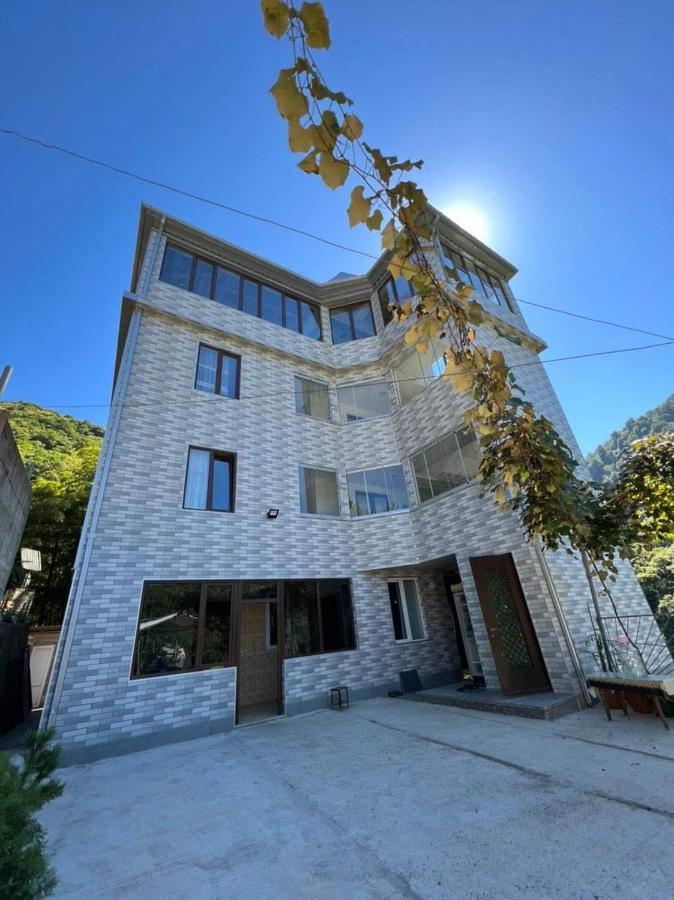 לינה וארוחת בוקר Khala Mtirala Panorama מראה חיצוני תמונה